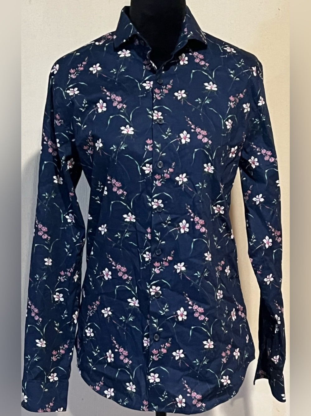 Express Men’s Navy Floral Button-Front Shirt size S/P 14-14 1/2